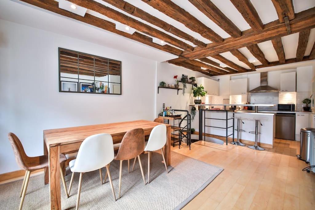 Typical Parisian Duplex#4Pers#Le Marais Appartement Buitenkant foto